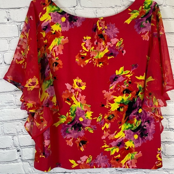 Investments Floral Flutter Sleeve Blouse size 1X - Picture 6 of 9